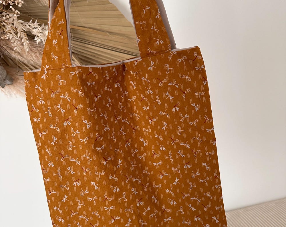 Tote bag reversible